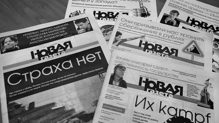 Independent Russian newspaper Novaya Gazeta shuts under Kremlin pressure