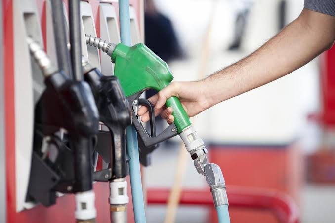 Govt amends rules to allow ethanol 100 flex-fuel vehicles
