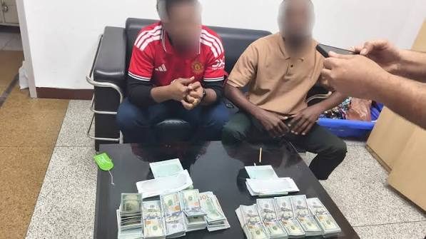 Passenger held with foreign currency at Hyderabad Airport