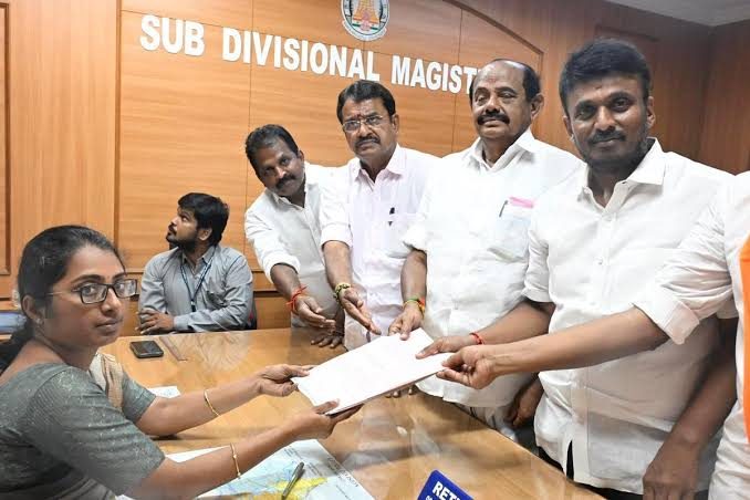 Over 25,000 candidates file papers for ULB polls across Andhra
