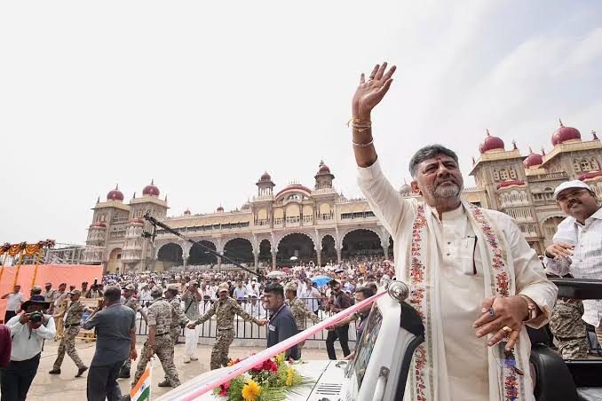 Ministers denied entry into Mysuru Dussehra puja, probe ordered