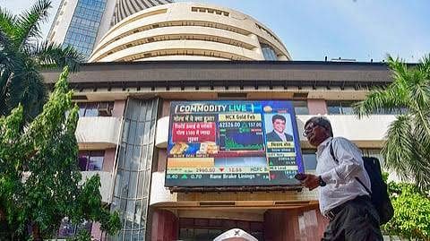 Markets extend previous session's rally amid buying in IT firms, earnings-driven demand in Trent